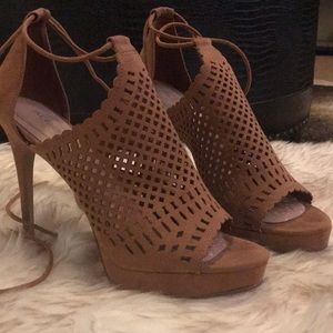 Aldo Heels